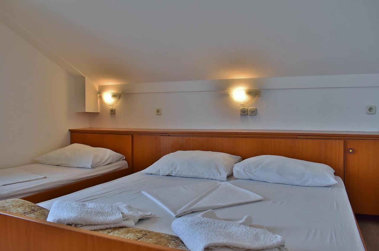 Apartament Banjol Екстериор снимка