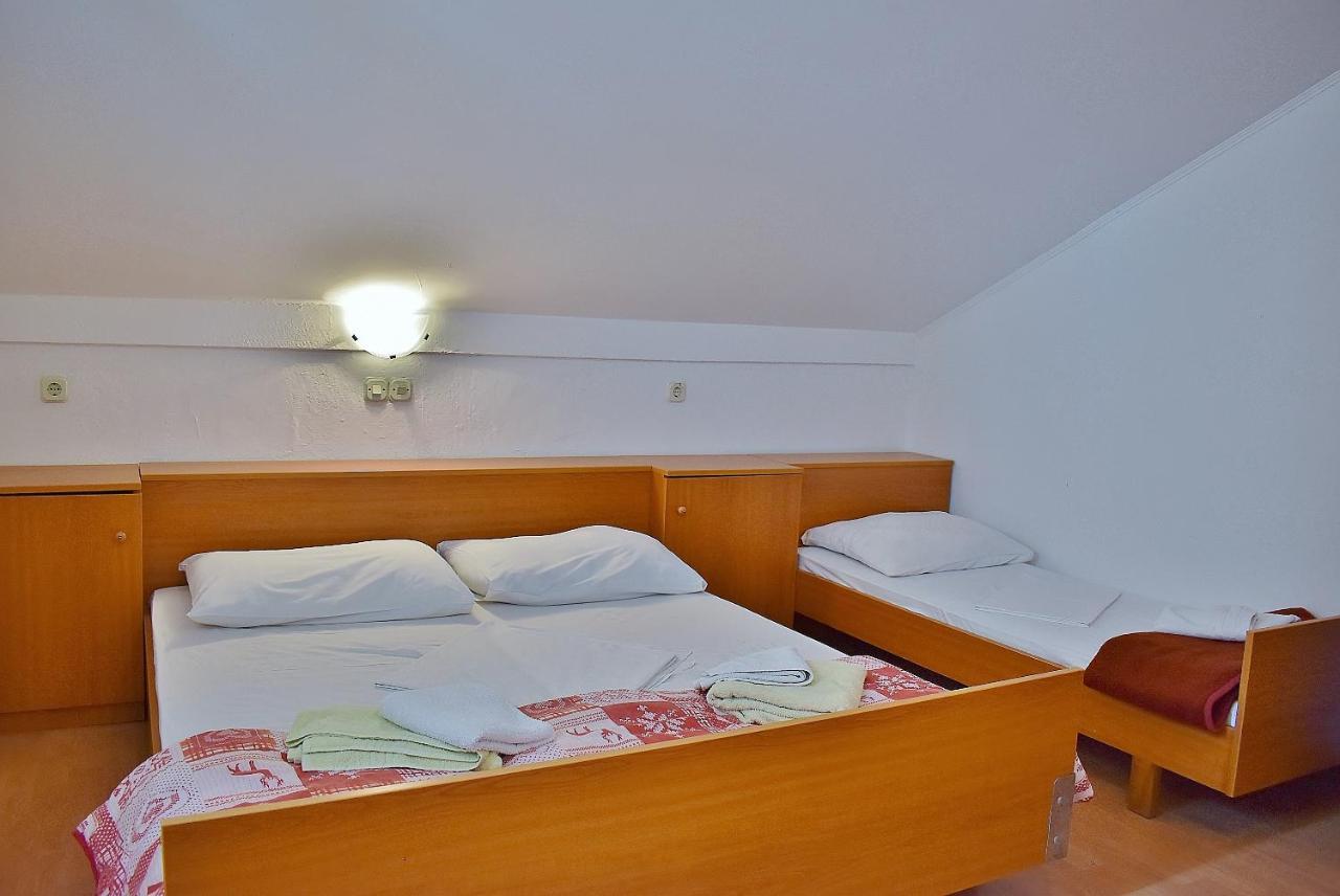 Apartament Banjol Екстериор снимка