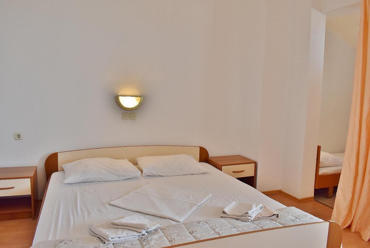 Apartament Banjol Екстериор снимка