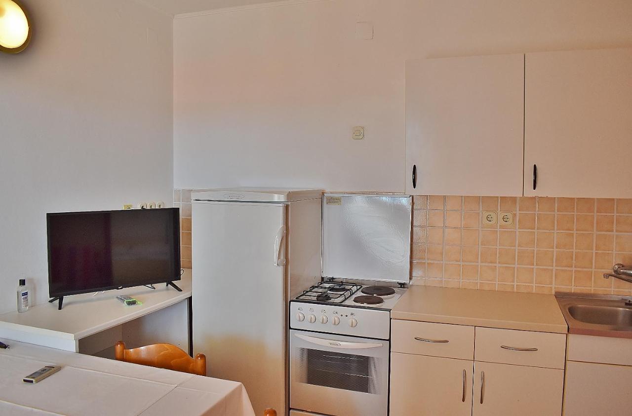 Apartament Apartment Banjol Екстериор снимка